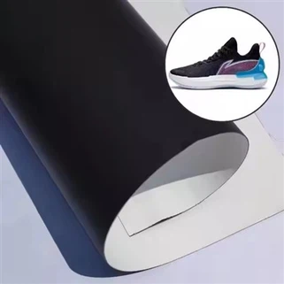 Valmistaja TPU -elokuva urheilukengille